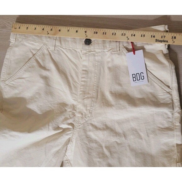 BDG Urban Outfitters Carpenter Pants 34 W 32 L Cream- Utilitarian- Baggy Denim - Picture 3 of 13